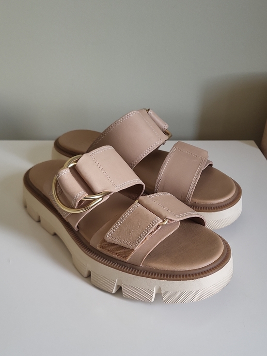Sorel Shoes - Sorel Leather Strappy Platform Slide Sandals In Nude Blush, Size 5, EUC